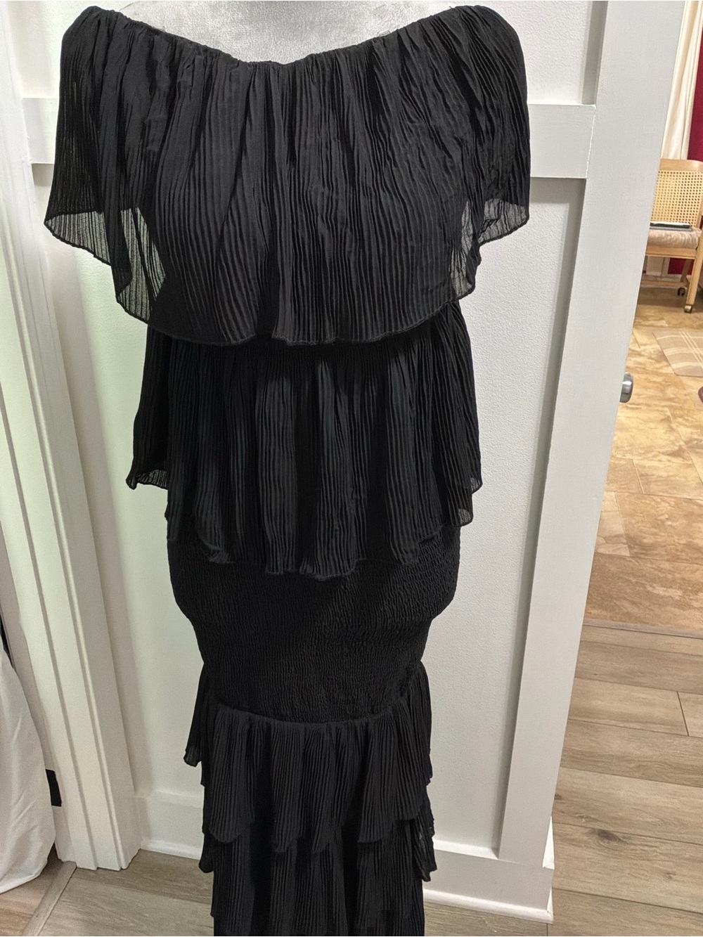 Elegant Black One-Shoulder Tiered Ruffle Dress